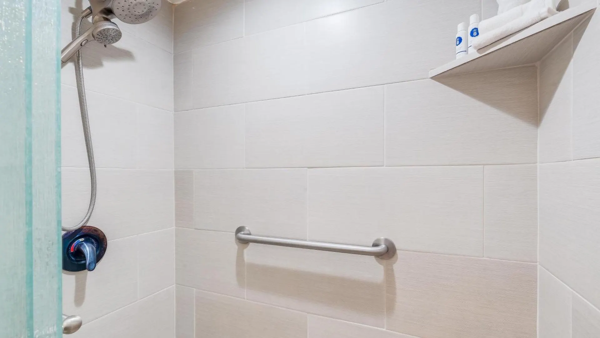 Kanai A Nalu 211 Wailuku Prázdninový dům